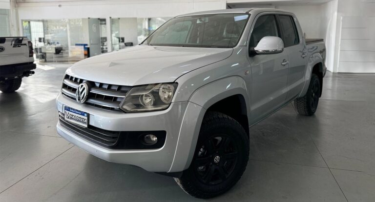 Amarok-Highline-gris-plata
